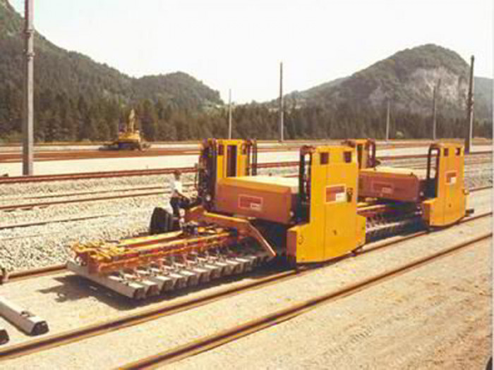 Портальный путеукладчик для реконструкции пути Robel PA 250