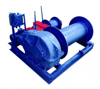 Лебедка маневровая электрическая для передвижения железнодорожных вагонов ТЛ-8Б